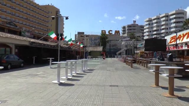 Парк Катманду и прогулка по Магалуфу. Майорка. Испания смотреть онлайн