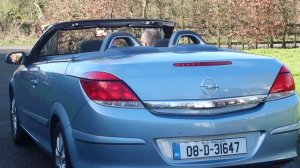 OPEL astra  2008 TWIN TOP Cabriolet ...Electric Roof.