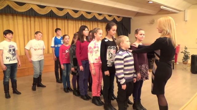 Народный вокал. Урок преподавателя Дороховой Е.М.