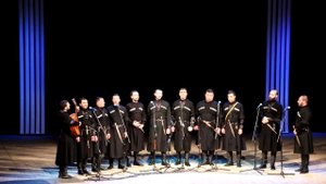 Уральская рябинушка (Родыгин - Пилипенко) | грузинский мужской хор МДЗЛЕВАРИ