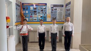 Солдатская песня " Вспомним, братцы, россов славу"  . Ансамбль  " Во кузнице"