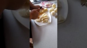 Что приготовить из тушёнки? Очень вкусная картошечка.