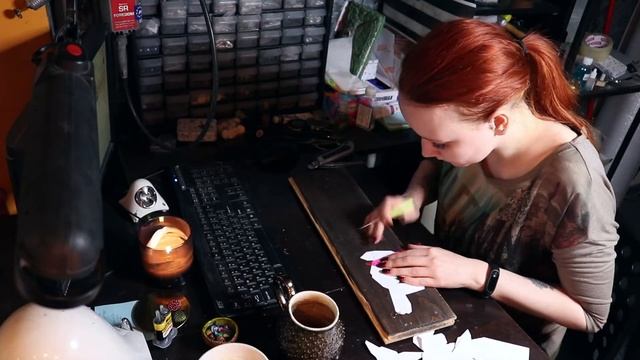 Северный олень из картона смотреть онлайн