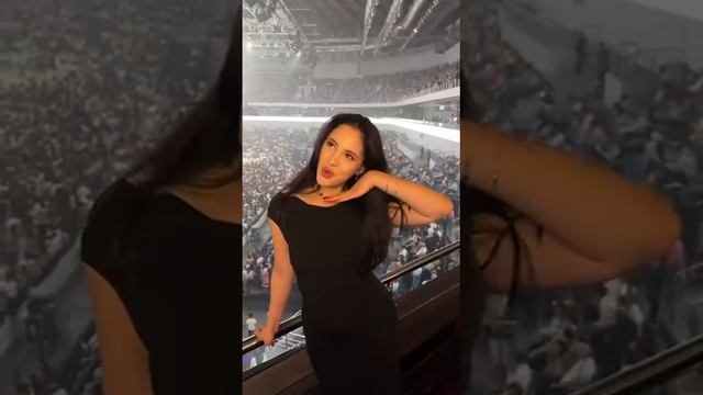 Tohir Sodiqovning qizlari otasining konsertida