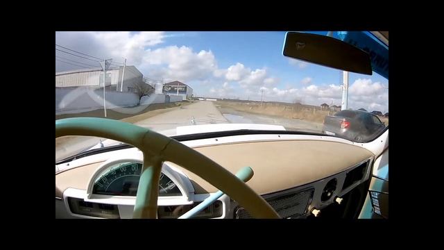 Газ 21 (к параду) смотреть онлайн