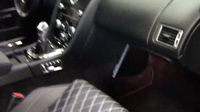 2012 Aston Martin DBS Coupe Ultimate Edition смотреть онлайн