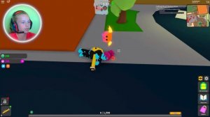 КТО СТАЛ ПРИВЕДЕНИЕМ? Симулятор охоты на приведение в Roblox летсплей от FAMILY PLAY TV