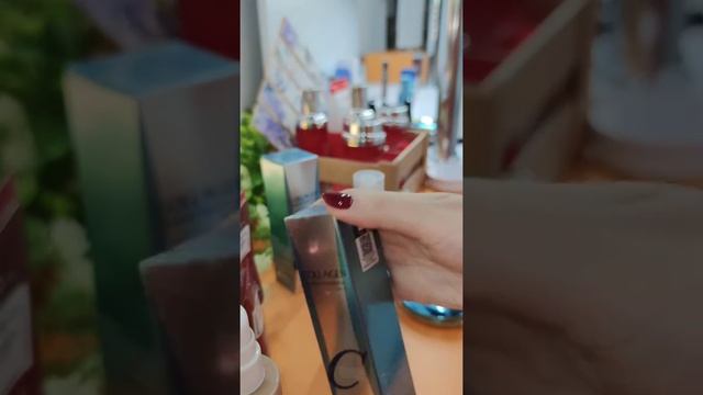 Enough Collagen Moisture Foundation SPF15 Тональный крем и пудра 13 и 21 оттенки