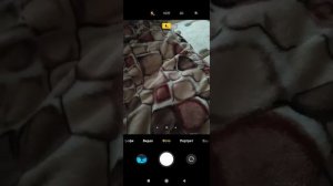 Как на телефоне снимать видео с фонариком ?