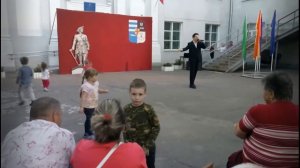 Ты меня не забывай (красиво спел)