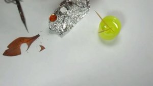 МЕДОВЫЕ ЛИЛИИ из эпоксидной смолы / Resin Jewelry Tutorial