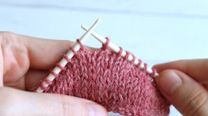 2 петли вместе лиц с наклоном вправо