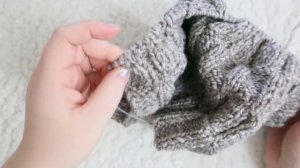 Шапка спицами мужская. Подробный мастер класс. Как связать шапку спицами