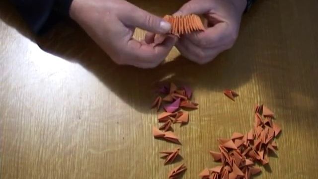 Модульное оригами. Ананас (3D origami) смотреть онлайн