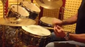 Gost notes...... And Hi-Hat ..... Shuffle