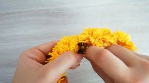 Ободок с одуванчиками из фоамирана