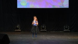 В синем море, в белой пене