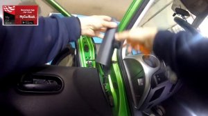 Mazda2  2007-2014  door panel removal