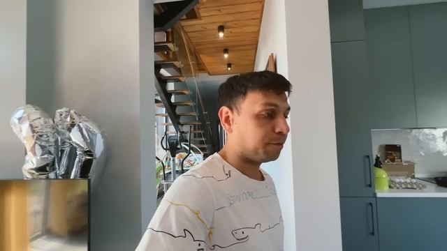 Продаю 1 товар на Авито и Вайлдберриз. Пошагово: сколько потратил и заработал. Бизнес с нуля смотреть онлайн