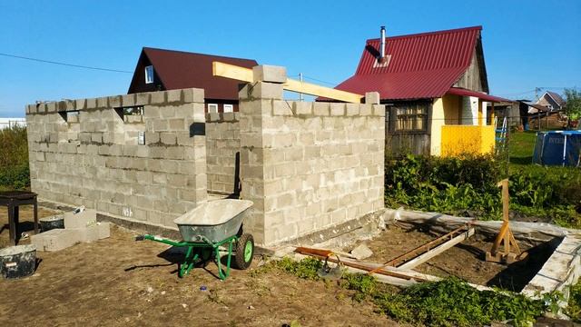 Постройка хозблока 7*3 + беседки 3*3