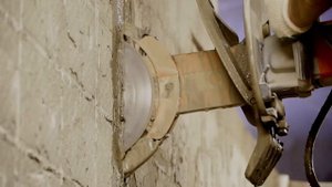 Алмазная резка бетона. The diamond sawing of concrete