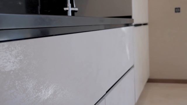 Как должна выглядеть кухня 2020 года! Обзор кухни с керамическими фасадами. смотреть онлайн