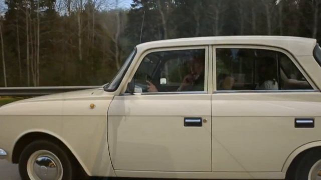 Москвич 412 ИЖ желтый АХ и лотос ОХ смотреть онлайн