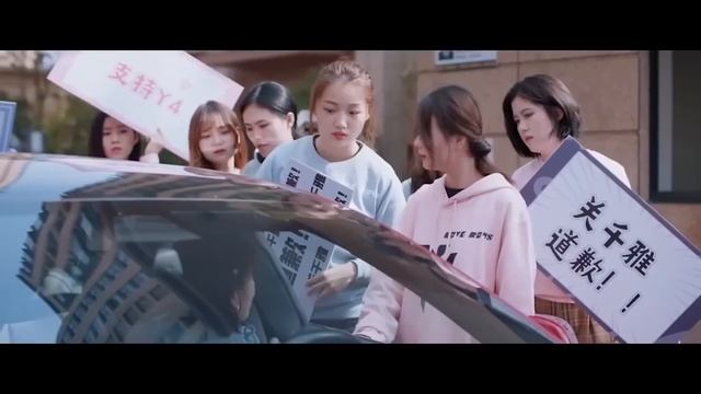 【FULL MOVIE】亲吻我的人竟然是我迷恋已久的超级大明星！我不是在做梦吧！《完美恋爱：亲亲我的超级偶像》完整版全集 ENG SUB #甜宠 #爱情 | 小酷剧场