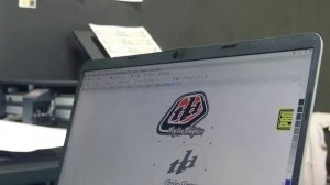 Плоттер-каттер Roland BN-20 Подготовка макета 2