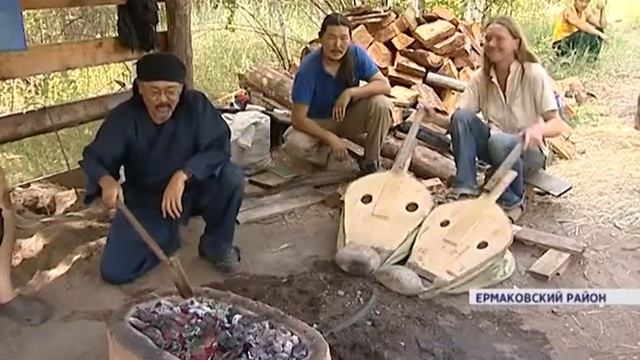 На юге края археологи провели уникальный эксперимент — плавили железо по скифской технологии смотреть онлайн