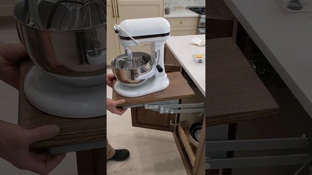 kitchenaid mixer lift in action