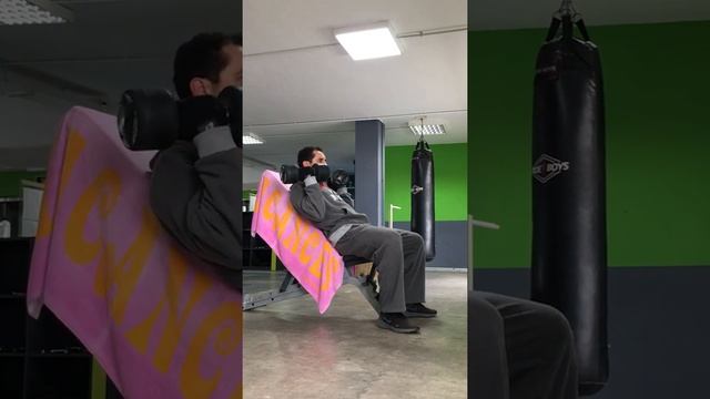 Третий цикл (объем) МЦ3 Д2 Подъем гантелей на бицепс на наклонной смотреть онлайн