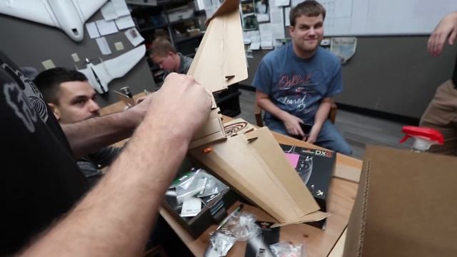 TINY DIY RC PLANE | VLOG0025 смотреть онлайн