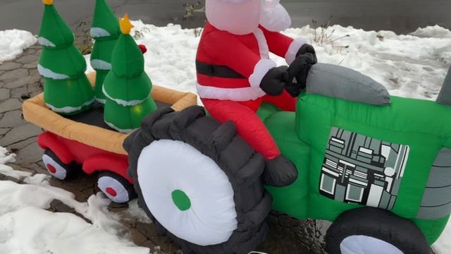 COLLECTORS CLUB  Gemmy Airblown Inflatable Tractor Review 4K