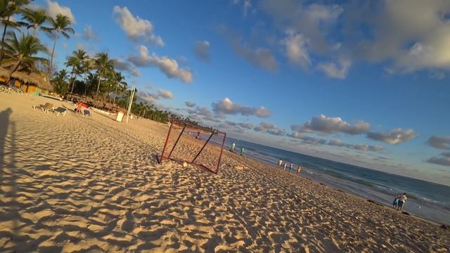 Большой Поиск на пляжах в Доминикане! Начало Приключений! Пунта-Кана! Скуба тектор! смотреть онлайн