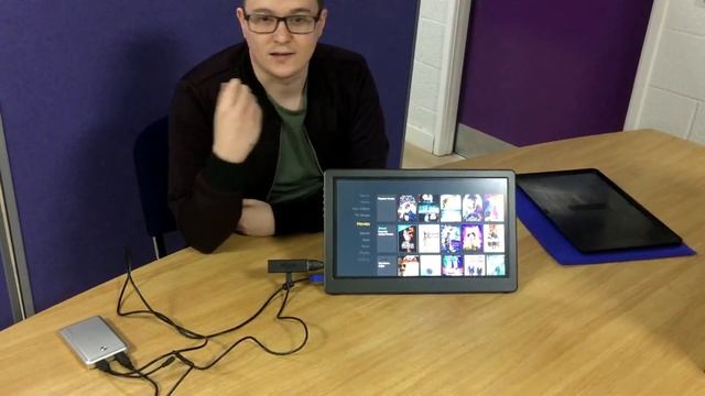 A Portable Gaming Monitor?! | Fully HD!? & Ultra-Light! | Gechic 1503H! смотреть онлайн