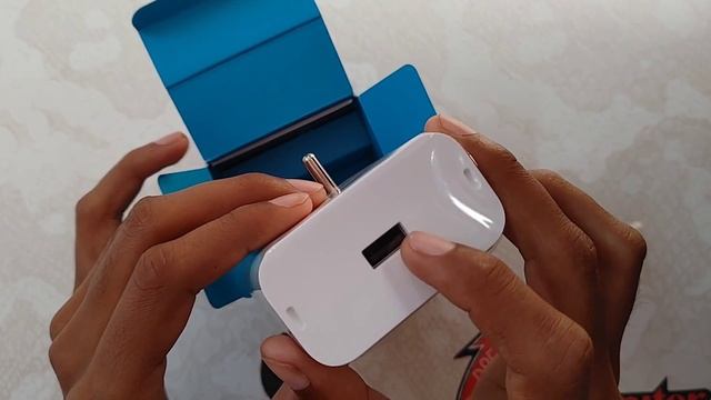 Unboxing Of Amazon Echo Flex– Plug-in Echo for smart home control | #Echoflex #Amazon #Smartplug