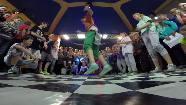 Дружбатл | ЛОК "Заря" 13.07.15 смотреть онлайн