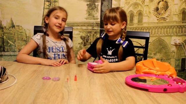 Секреты маленьких принцесс. Детская косметика. Развивающая передача. смотреть онлайн