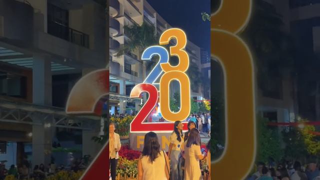 Còn 24 tiếng nữa là tết Nguyên Đán 2023 смотреть онлайн