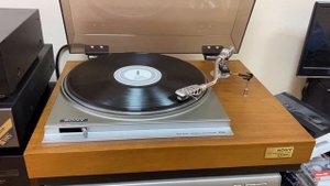 SONY PS-2300A Hi-Fi Turntable. Виниловый проигрыватель