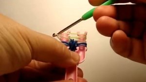 Как плести браслет из резинок на рогатке "Испанское Кружево" (rainbow loom bracelet)