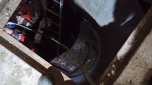 СКВАЖИНА В ПОГРЕБЕ ГАРАЖА(автосервис)+В ПОГРЕБЕ ЖИЛОГО ДОМА.#бурение #абиссинка #скважинаигла