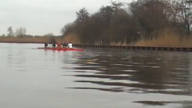 Roeien op de Eem. Hemus DrieKwart Van Malebrug tot Driesluizenbrug 21 februari 2009