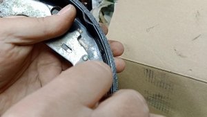 Ремонт колодок барабанного тормоза на Дастер