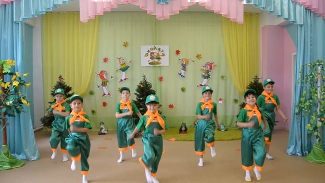 Коллектив "РАДУЖНЫЕ" ЭКОЛЯТА" МДОУ № 3 г. Свирск смотреть онлайн