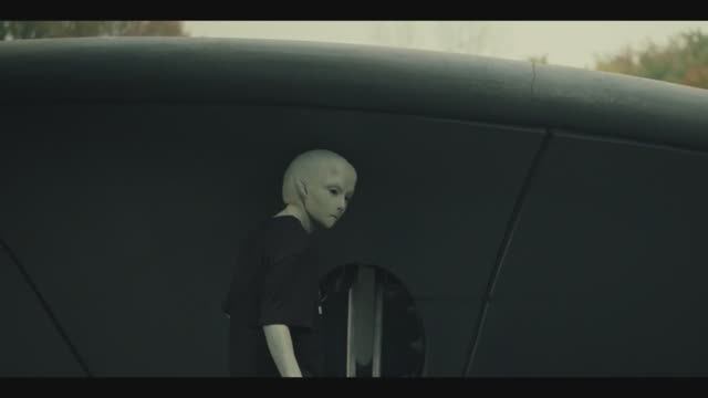 Джулс (2023) Трейлер на русском смотреть онлайн