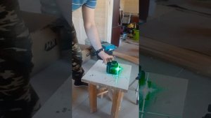 Лазерный невилир практика зелёный луч