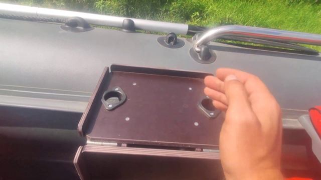 Столик раскладной в лодку ПВХ www.myfishing67.ru