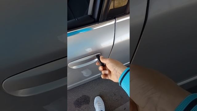 AUDI B6 A4 KEY PROGRAMING (Re Sync) смотреть онлайн